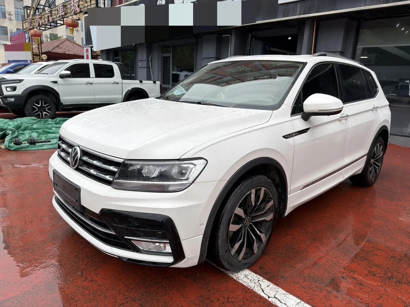 Tiguan L 2021 330TSI Automatic Two-Drive R-Line Enjoy Edition