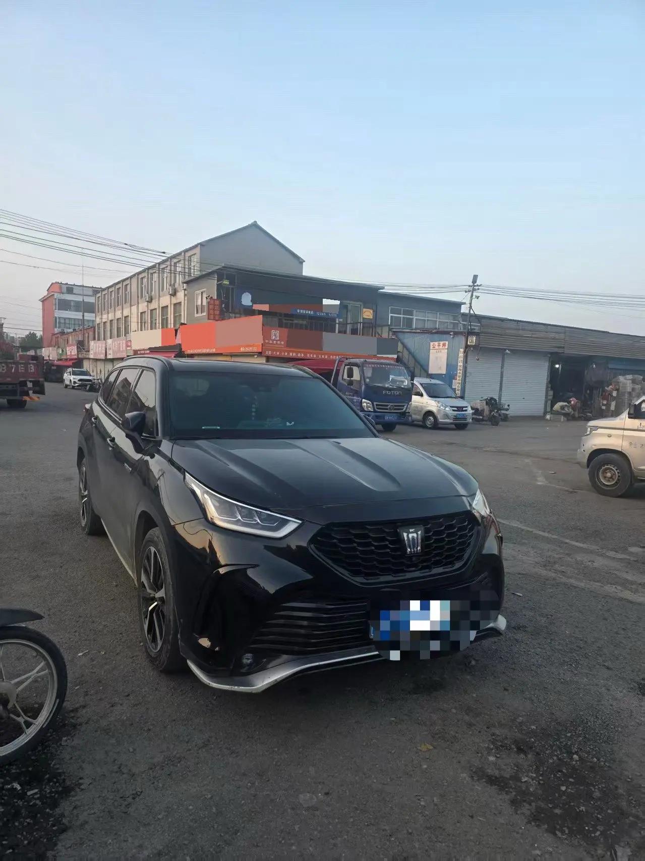 Crown Land Release 2021 2.5L HEV 4-wheel Drive Premium Edition 2