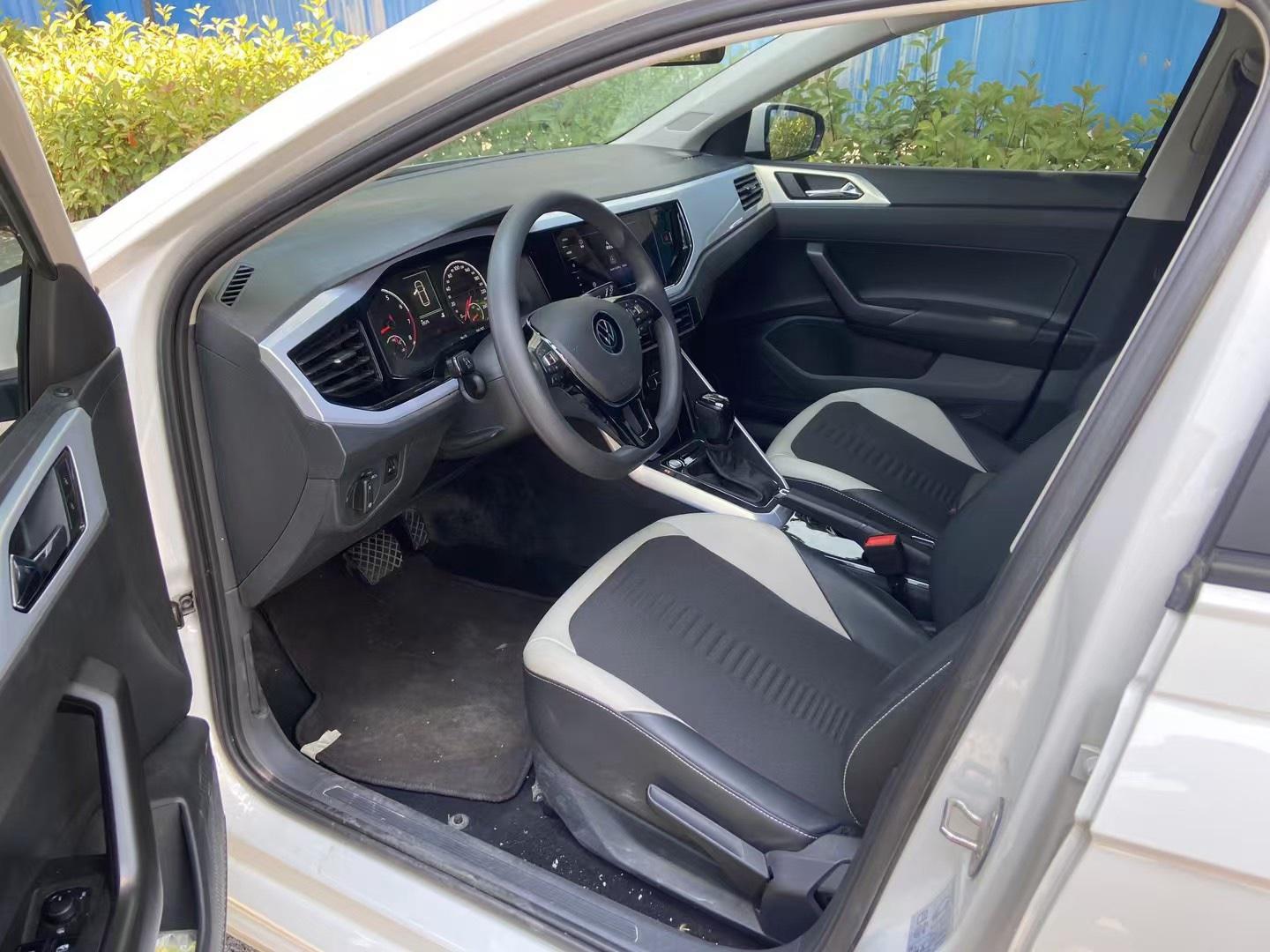 Volkswagen 2023 POLO Plus 1.5 Colorful Tech Edition Automatic 3