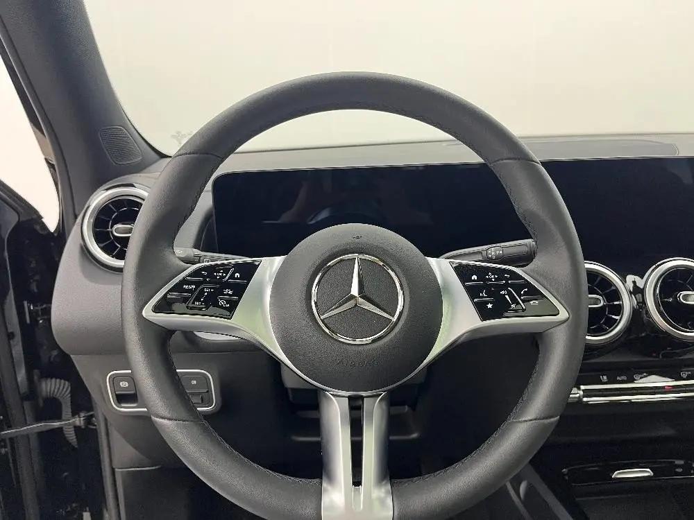 Mercedes Benz 2024 GLB 200 1.3T Dynamic (Modified) Automatic Gear 5