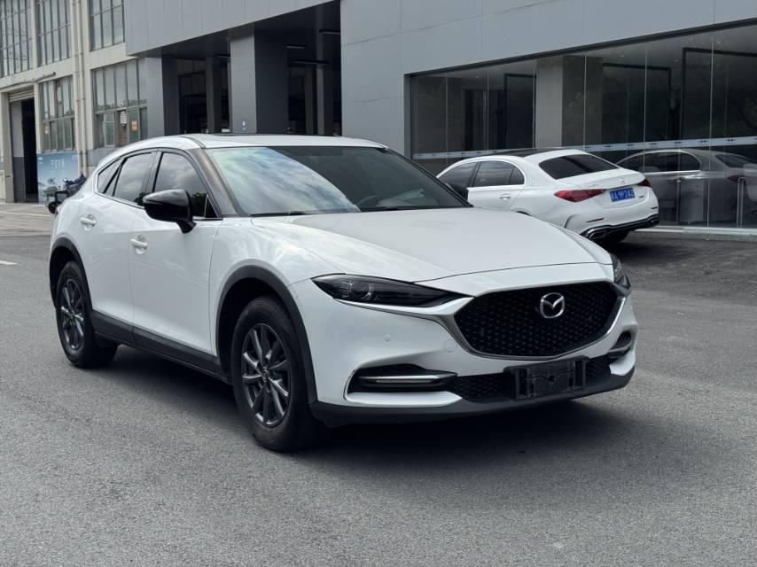 Mazda CX-4 2021 2.0L Automatic Two-Drive Blue Sky Vital Edition 3