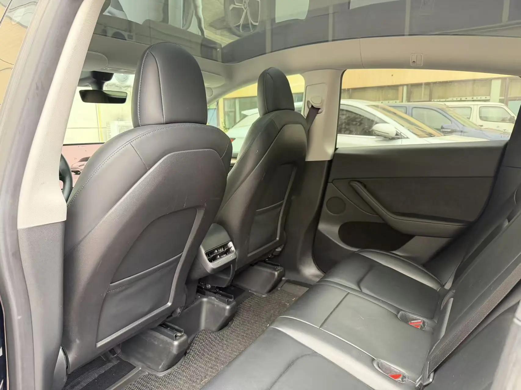 Model Y 2022 rear-wheel drive version 3