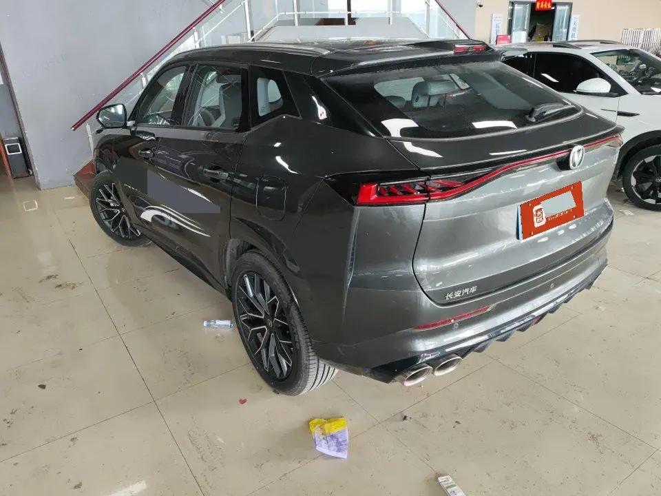 ChangAn UNI-Z 2025 1.5T Honorable Model 6