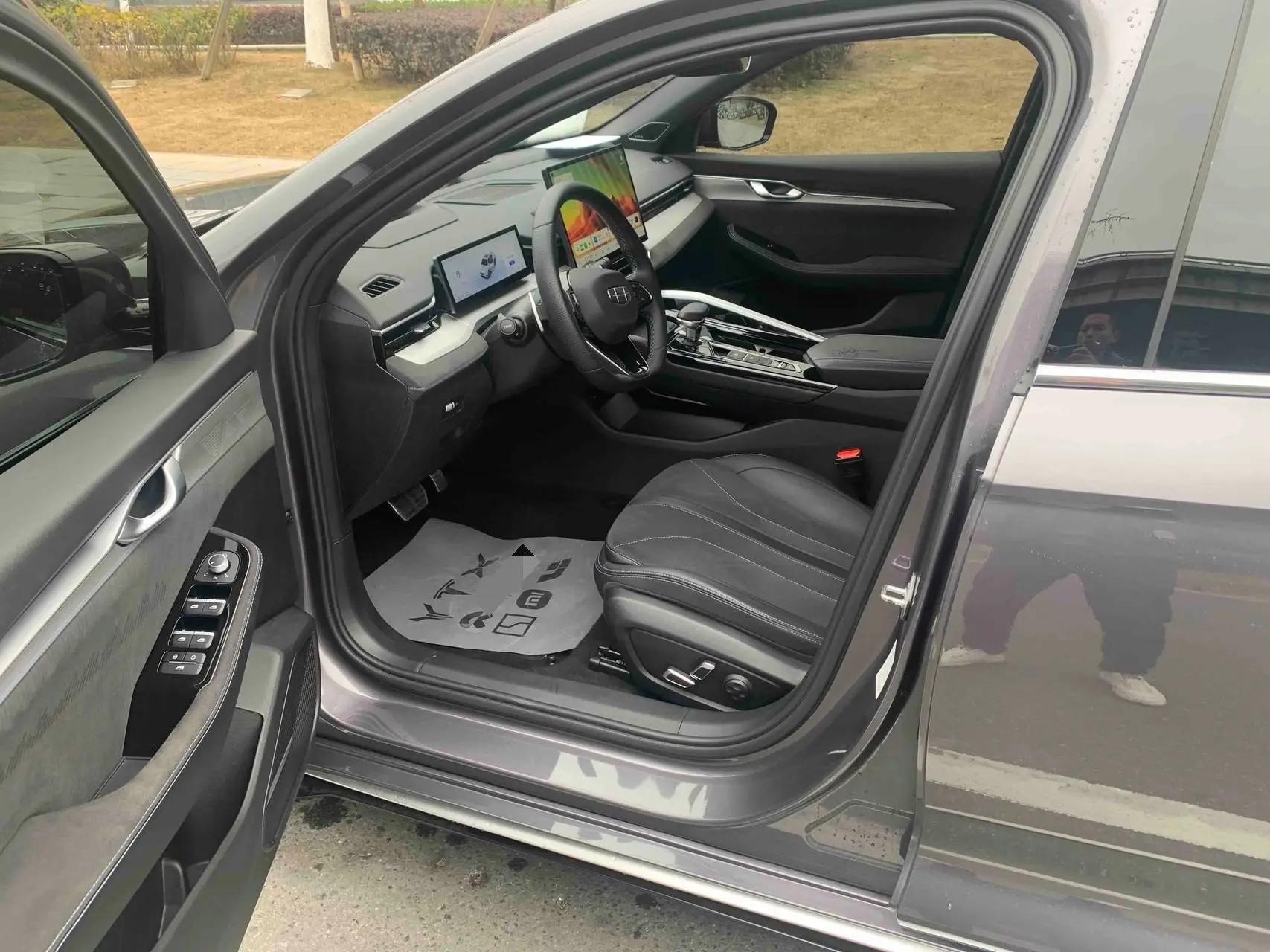 Geely 2025 Xingrui 2.0TD Oriental Yao Moon-Viewing Edition Automatic 8