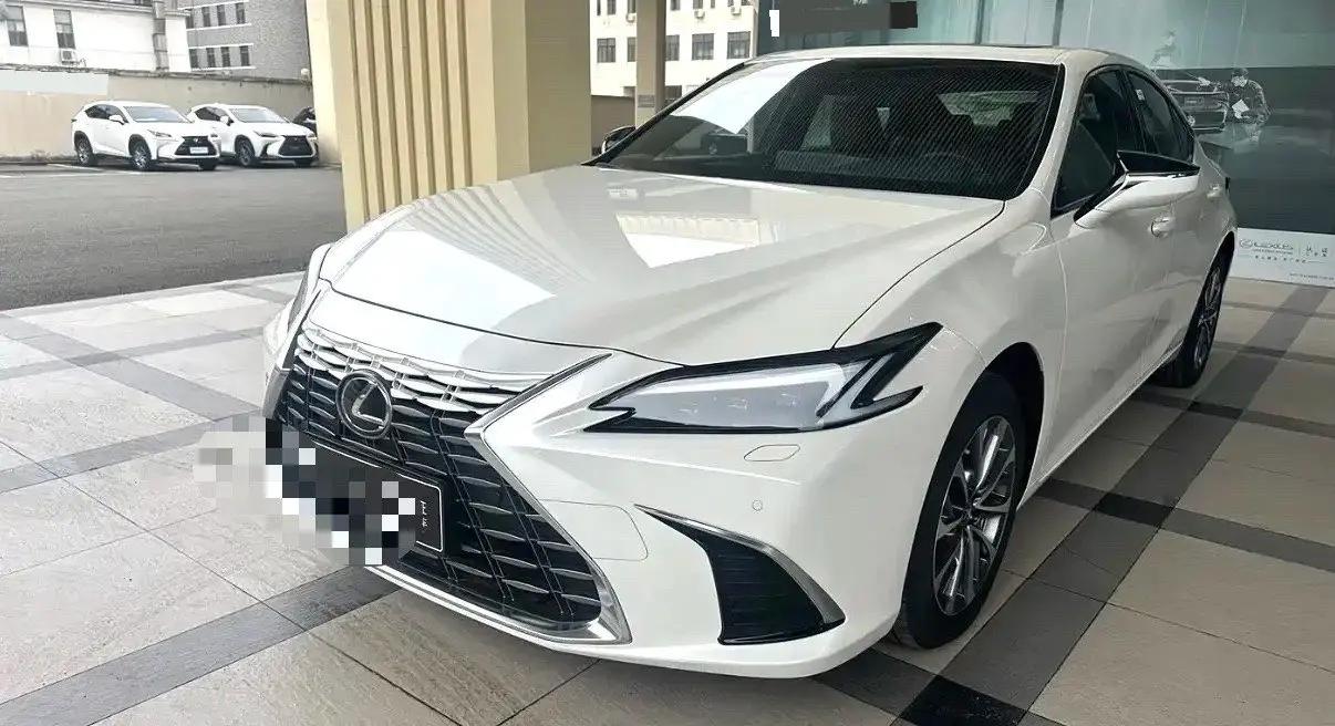 Lexus ES 2022 200 Executive Edition