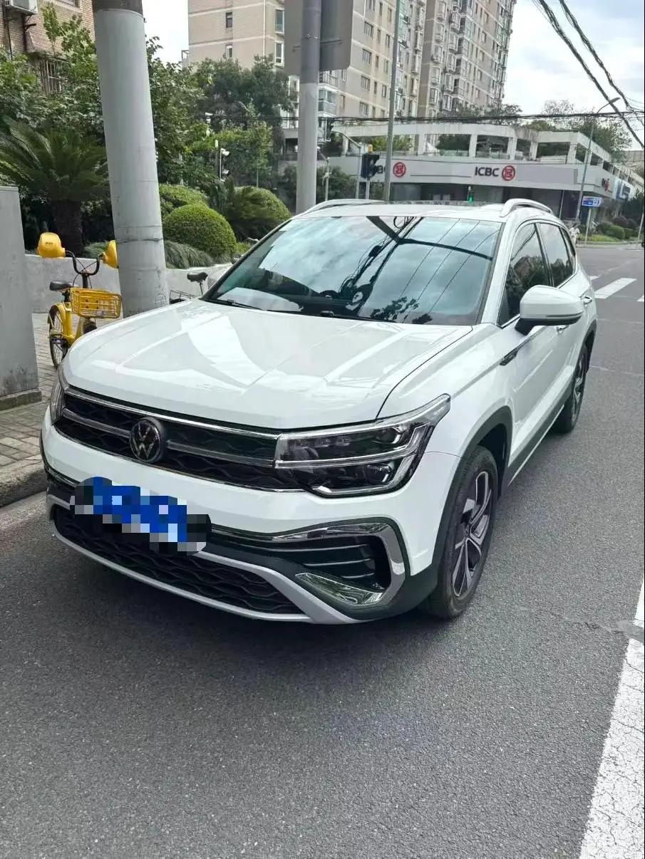 Open image lightbox: Volkswagen 2024 Tuyue 1.5TSI 300TSI Two-Drive Full Moon Edition Automatic Gear