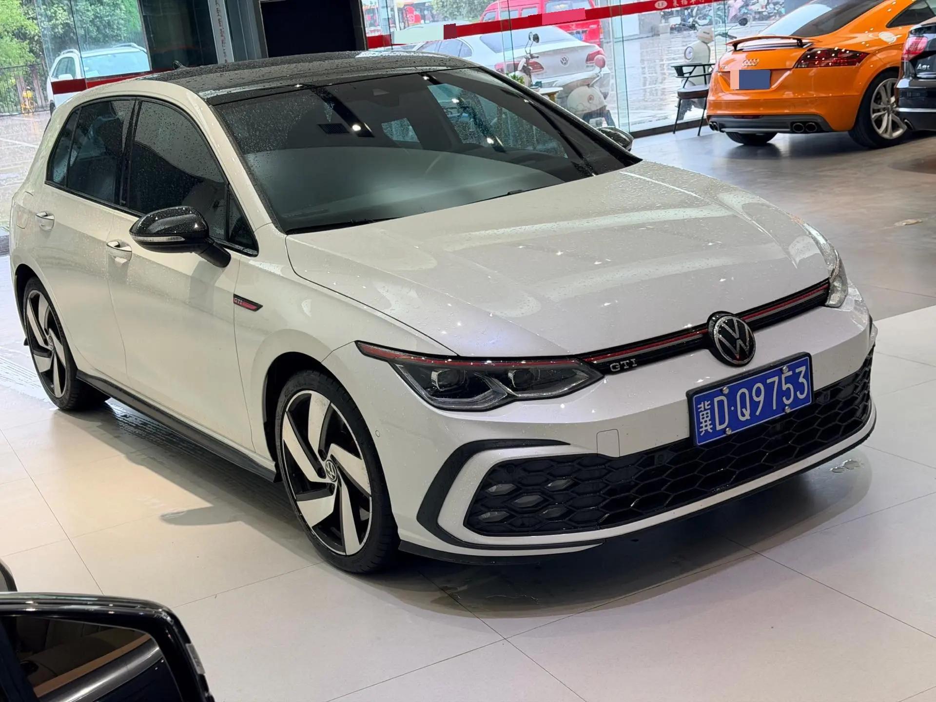 Volkswagen 2021 Golf GTI 2.0TSI 380TSI (facelift) Automatic 3