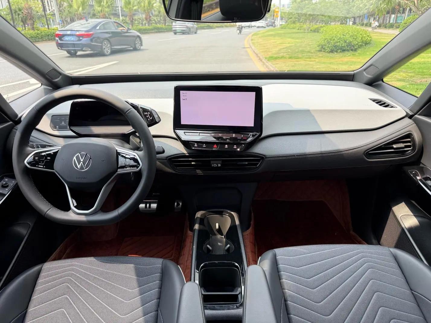 Volkswagen 2024 ID. 3 Pure Intelligence Enjoyment Version Automatic Transmission 10