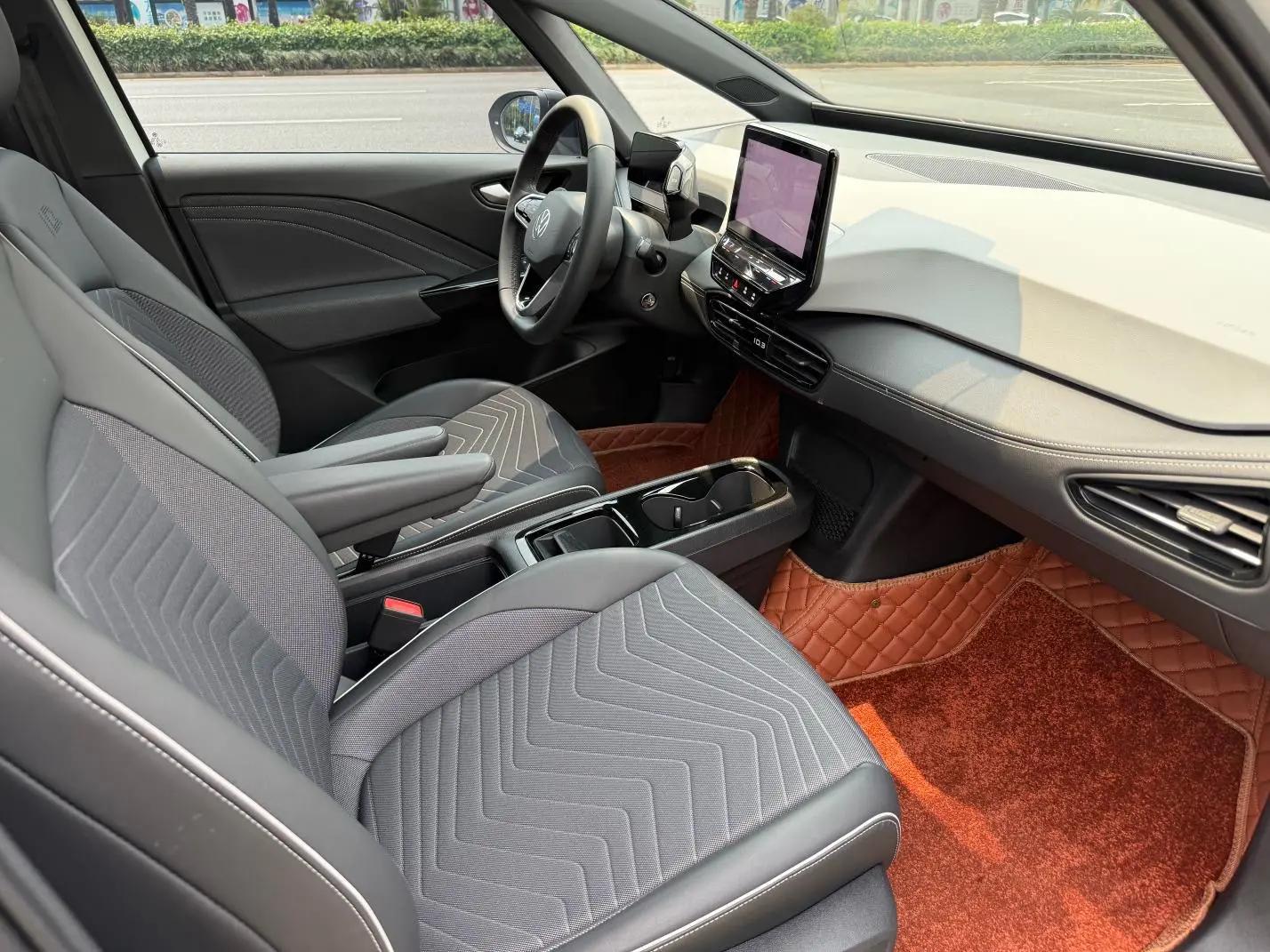 Volkswagen 2024 ID. 3 Pure Intelligence Enjoyment Version Automatic Transmission 8