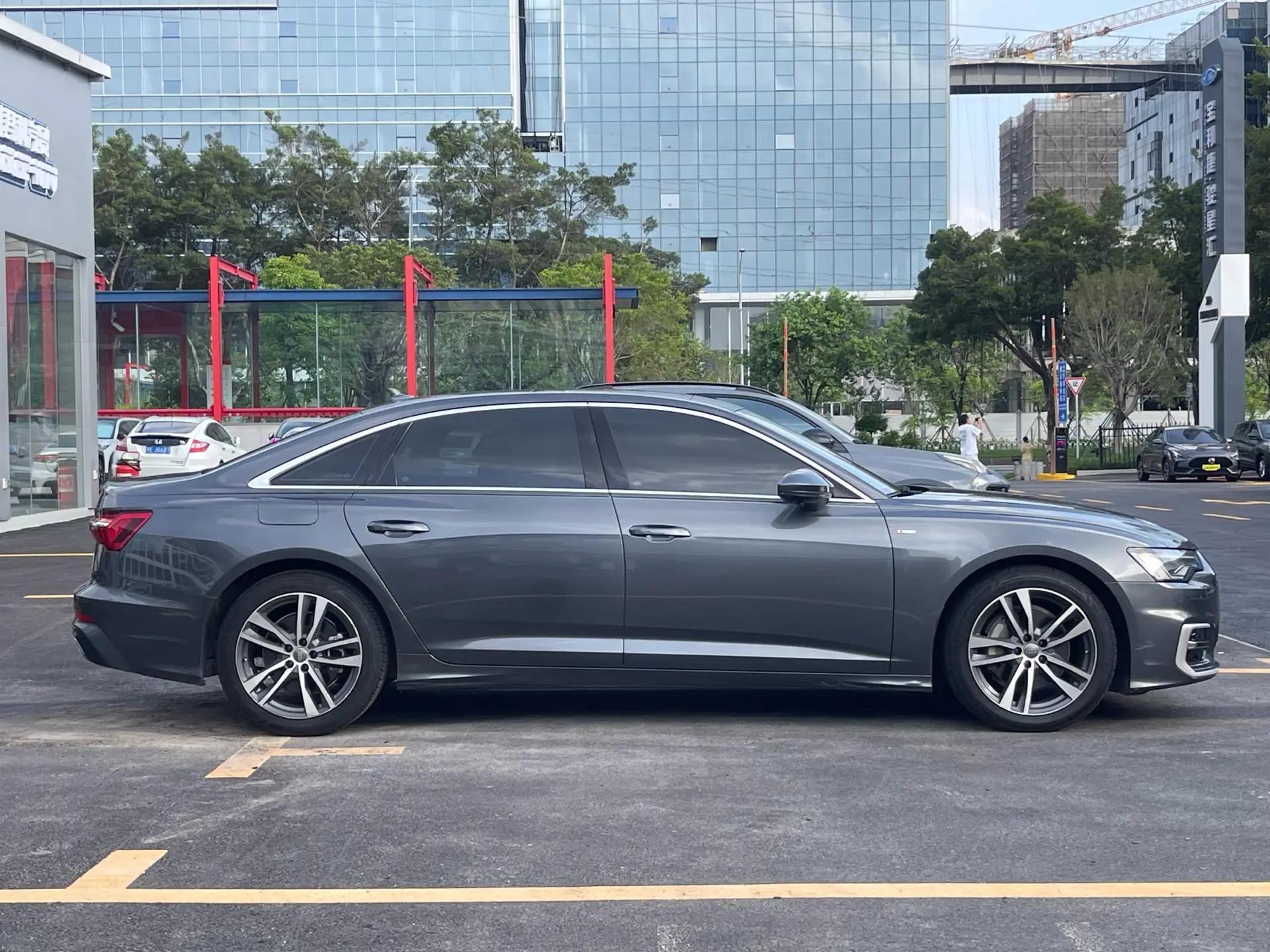 Audi A6L 2021 40 TFSI Deluxe Dynamic 3