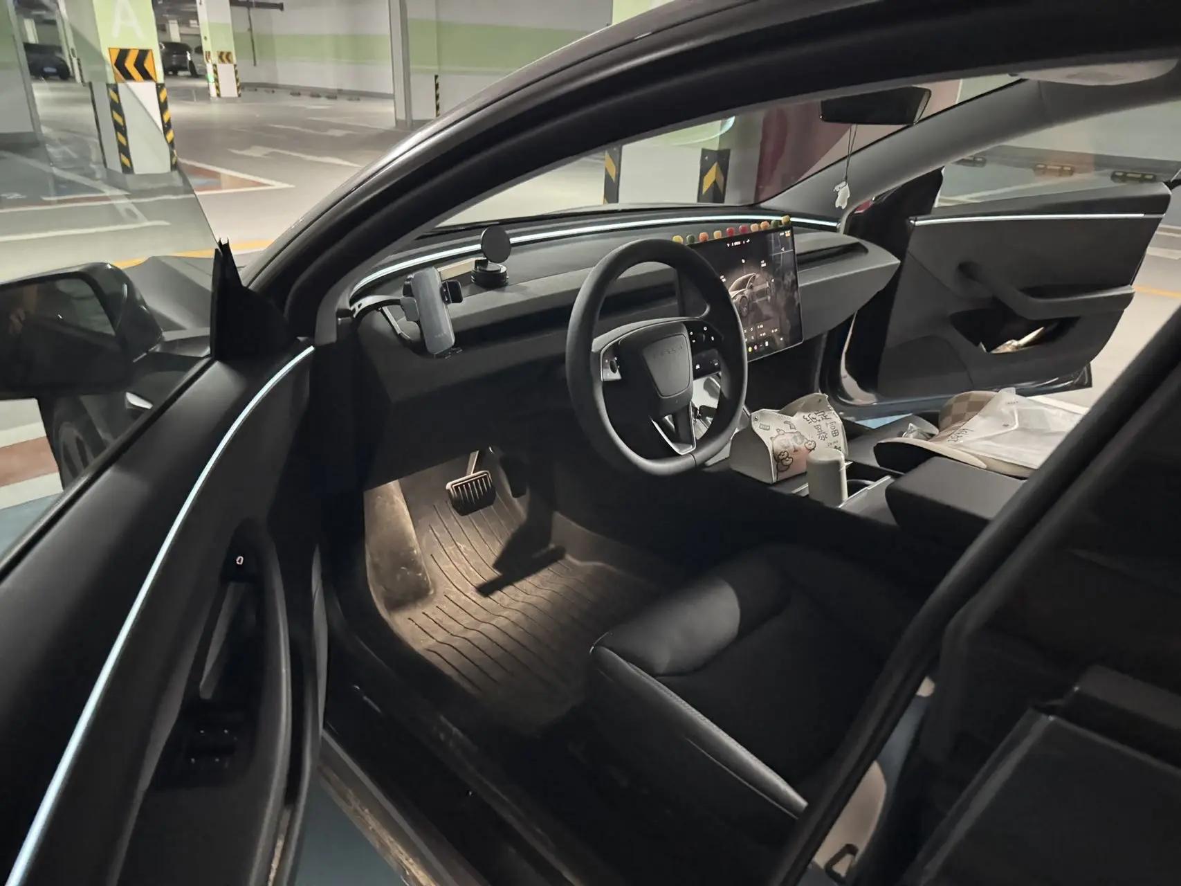Model 3 2023 Rear-Wheel Drive Edition 6