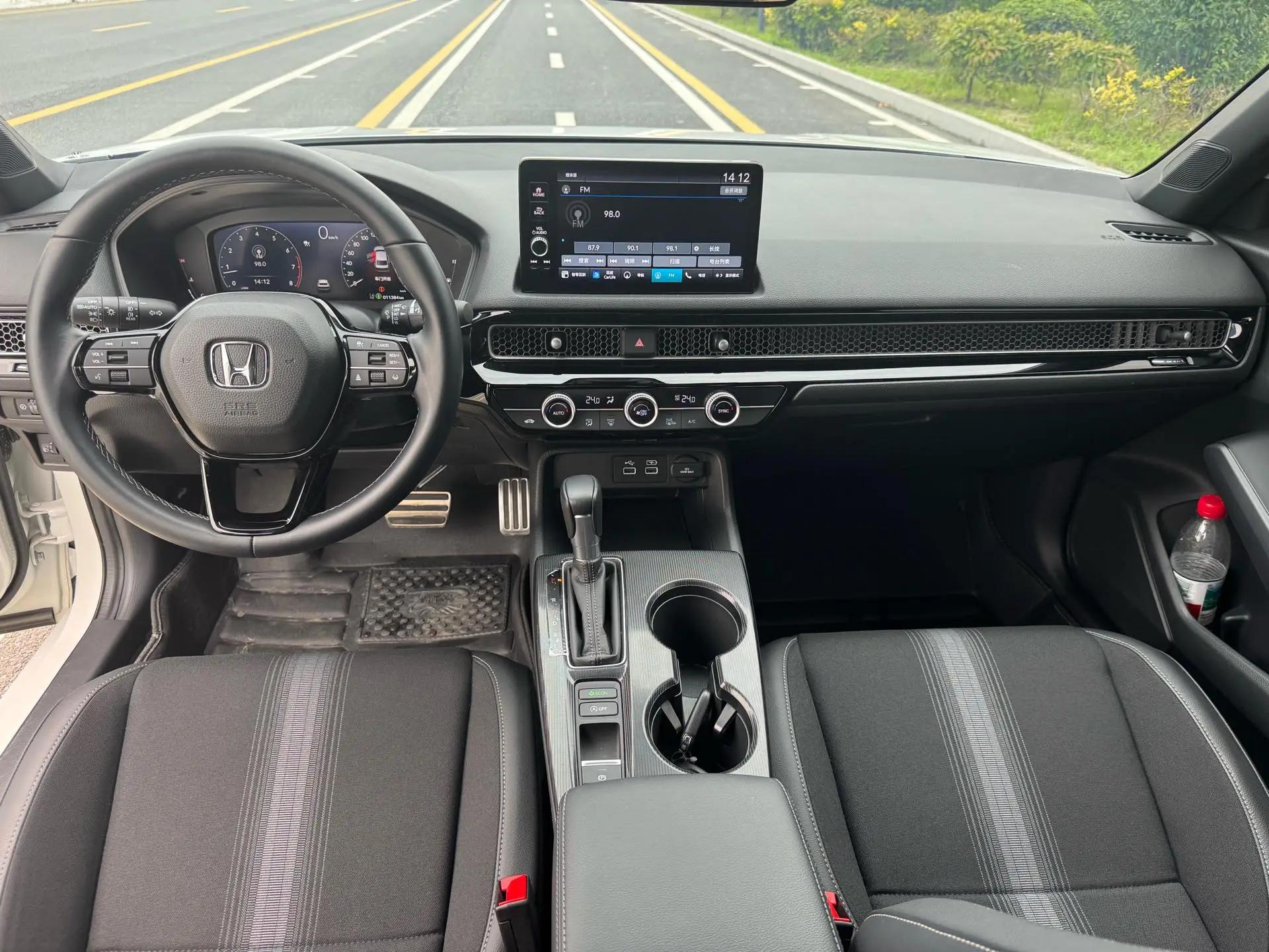 Civic 2022 240TURBO CVT Combustion Edition 10