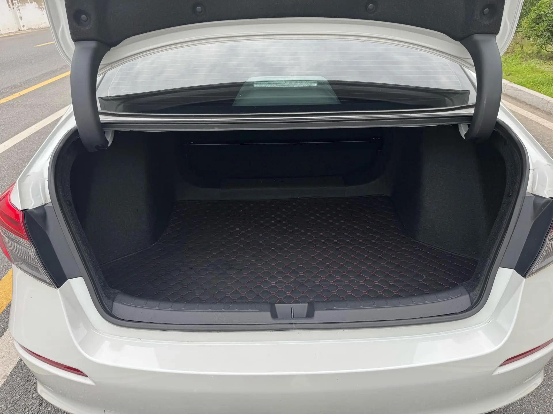 Civic 2022 240TURBO CVT Combustion Edition 14