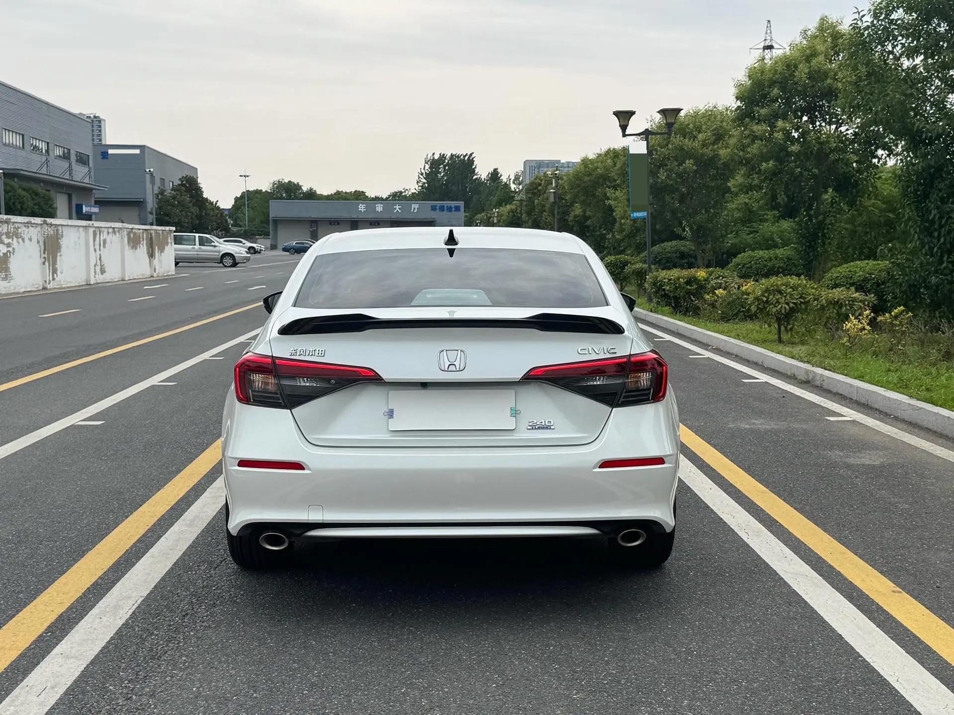 Civic 2022 240TURBO CVT Combustion Edition 17