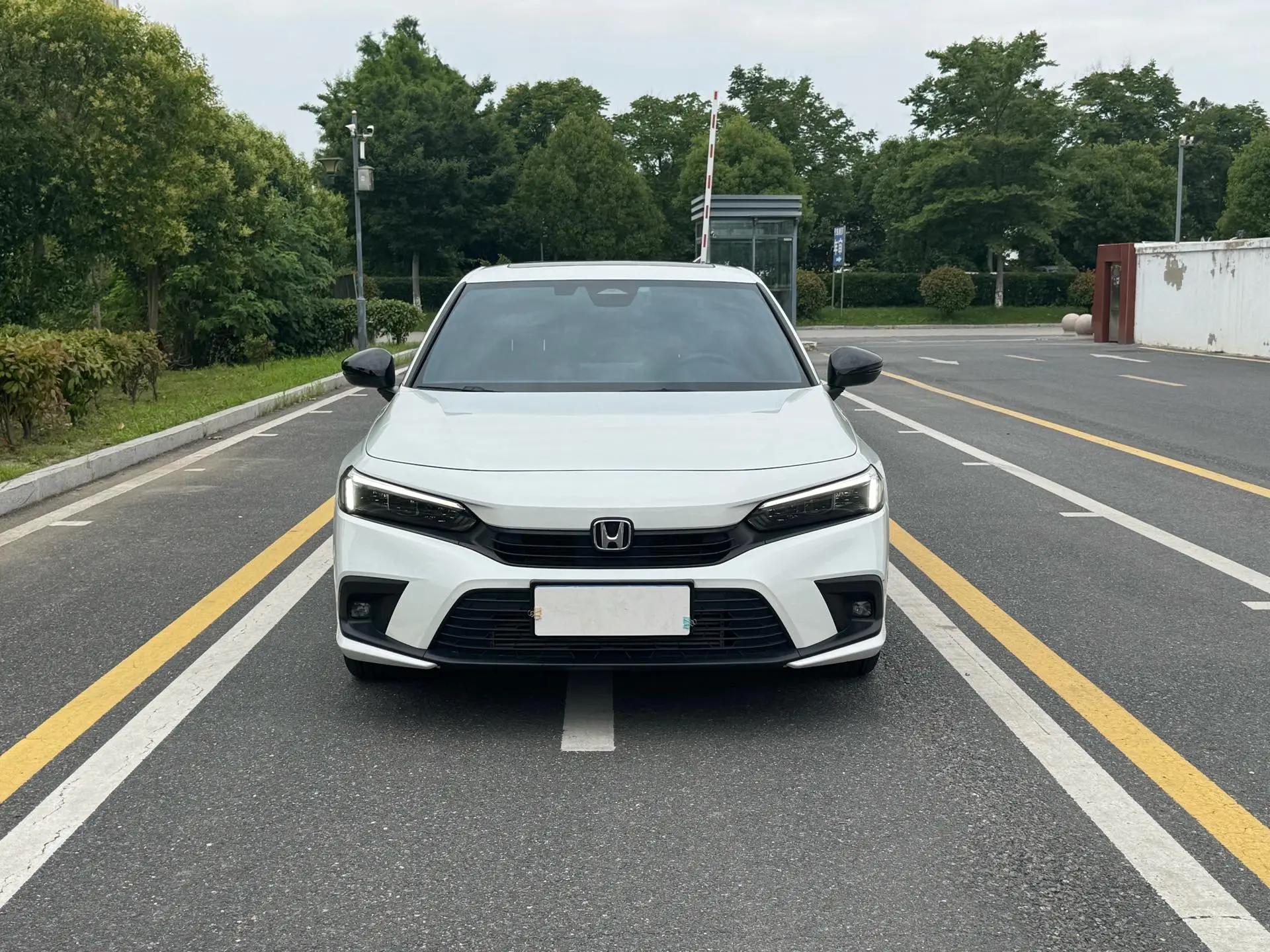 Civic 2022 240TURBO CVT Combustion Edition 2
