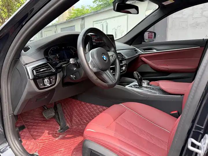 BMW 5 Series 2022 530Li Leading M Sports Suit 5