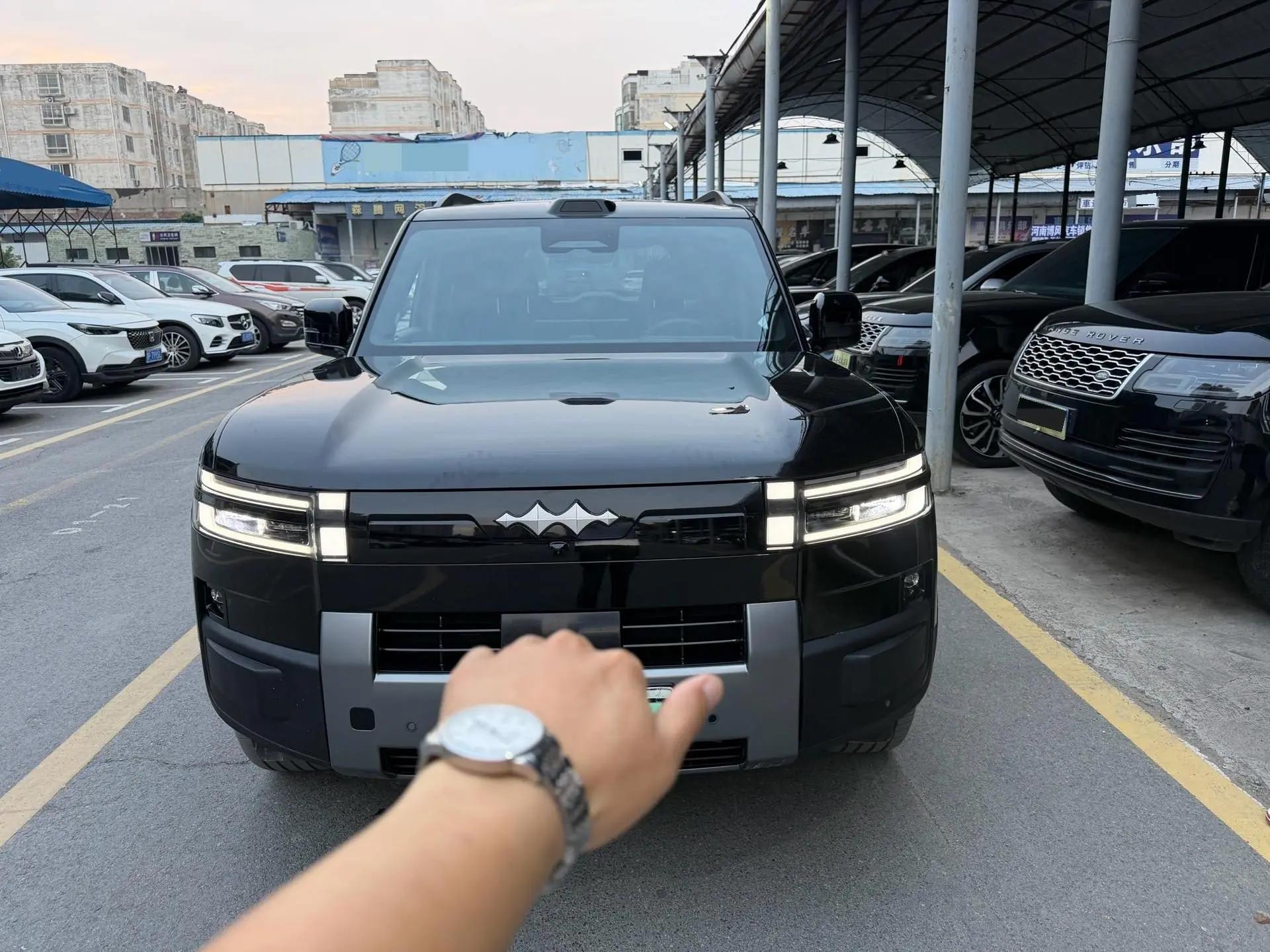 FangChengBao 2025 titanium 7 1.5T stepless 190KM four-wheel drive Ultra version of automatic gear 2