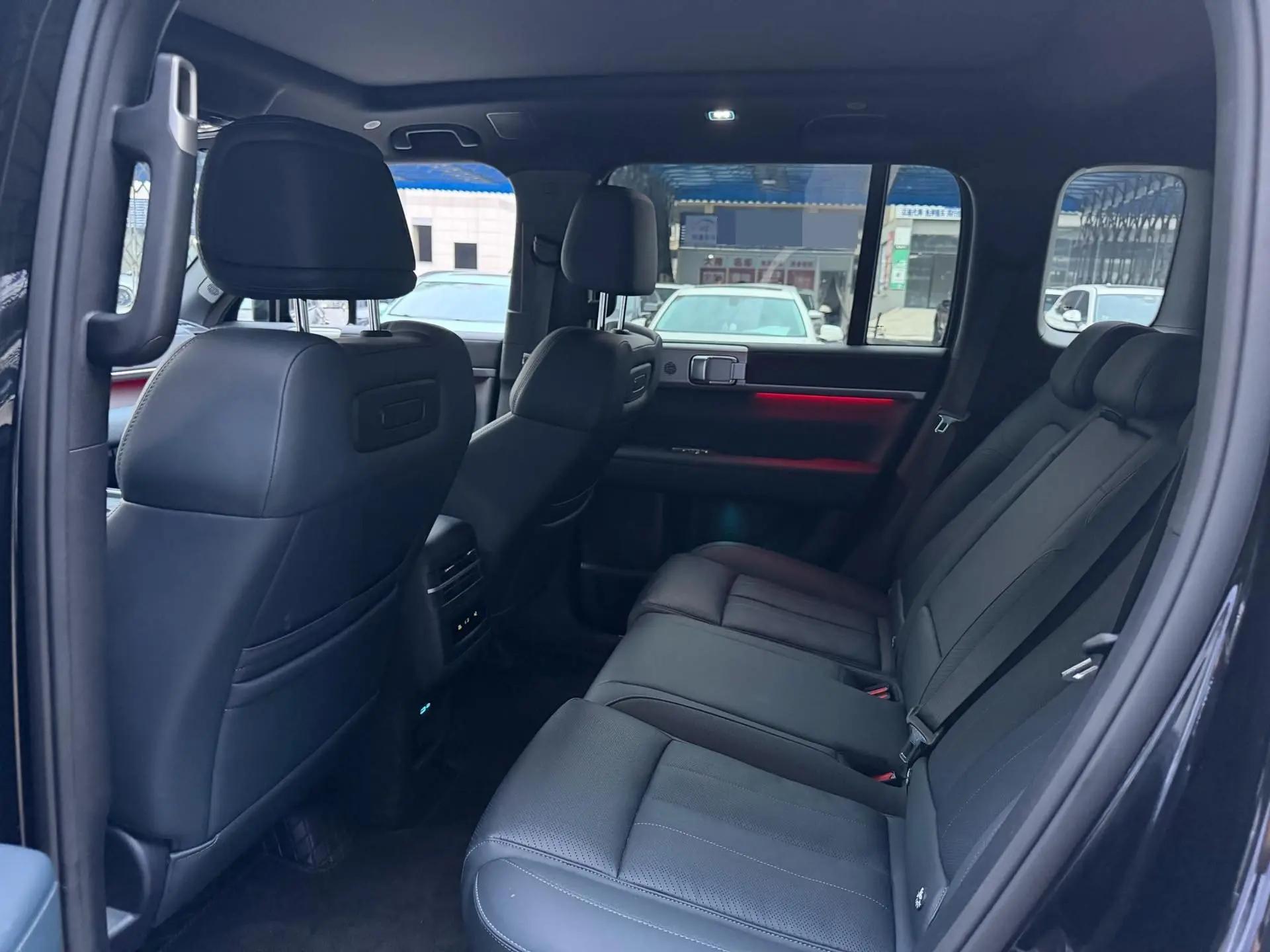 FangChengBao 2025 titanium 7 1.5T stepless 190KM four-wheel drive Ultra version of automatic gear 5