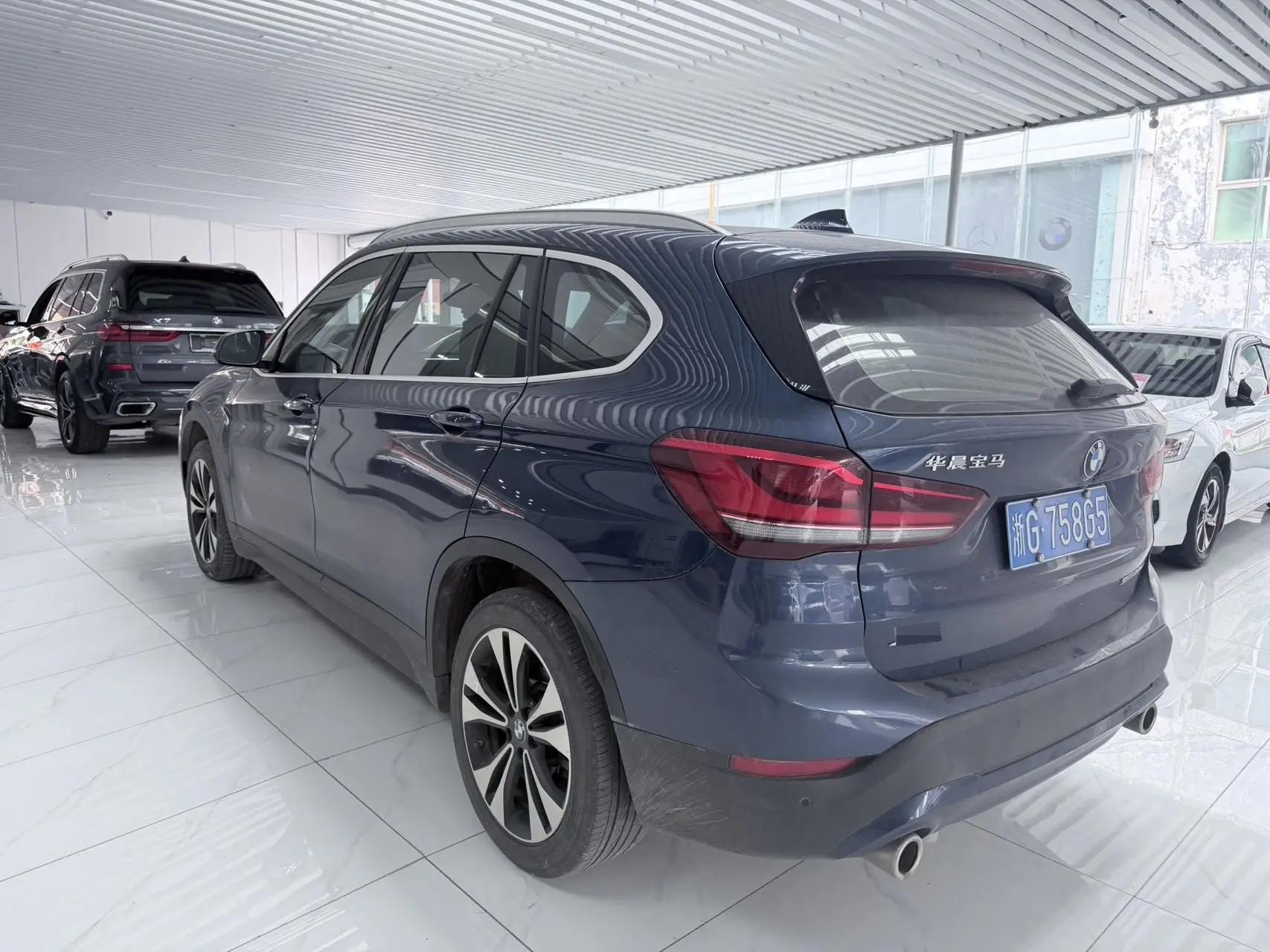BMW X1 2020 sDrive20Li fashion 7