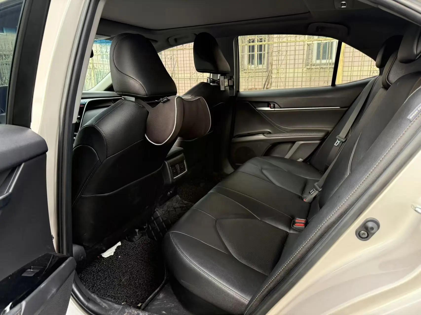 Toyota 2023 Camry Dual Engine 2.5HG CVT Luxury Edition Automatic 5