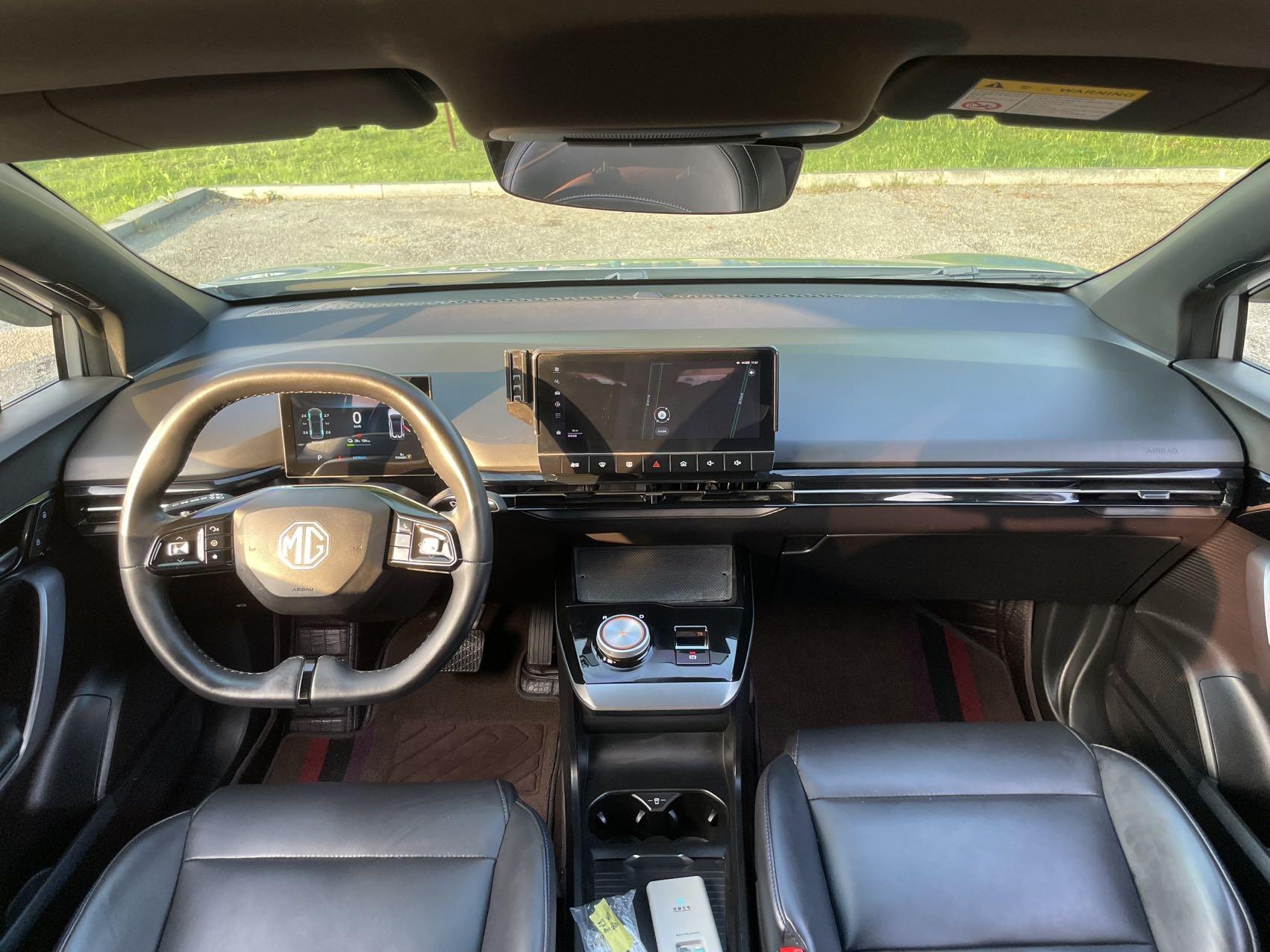 MG MULAN 2022 425km Deluxe Edition 5