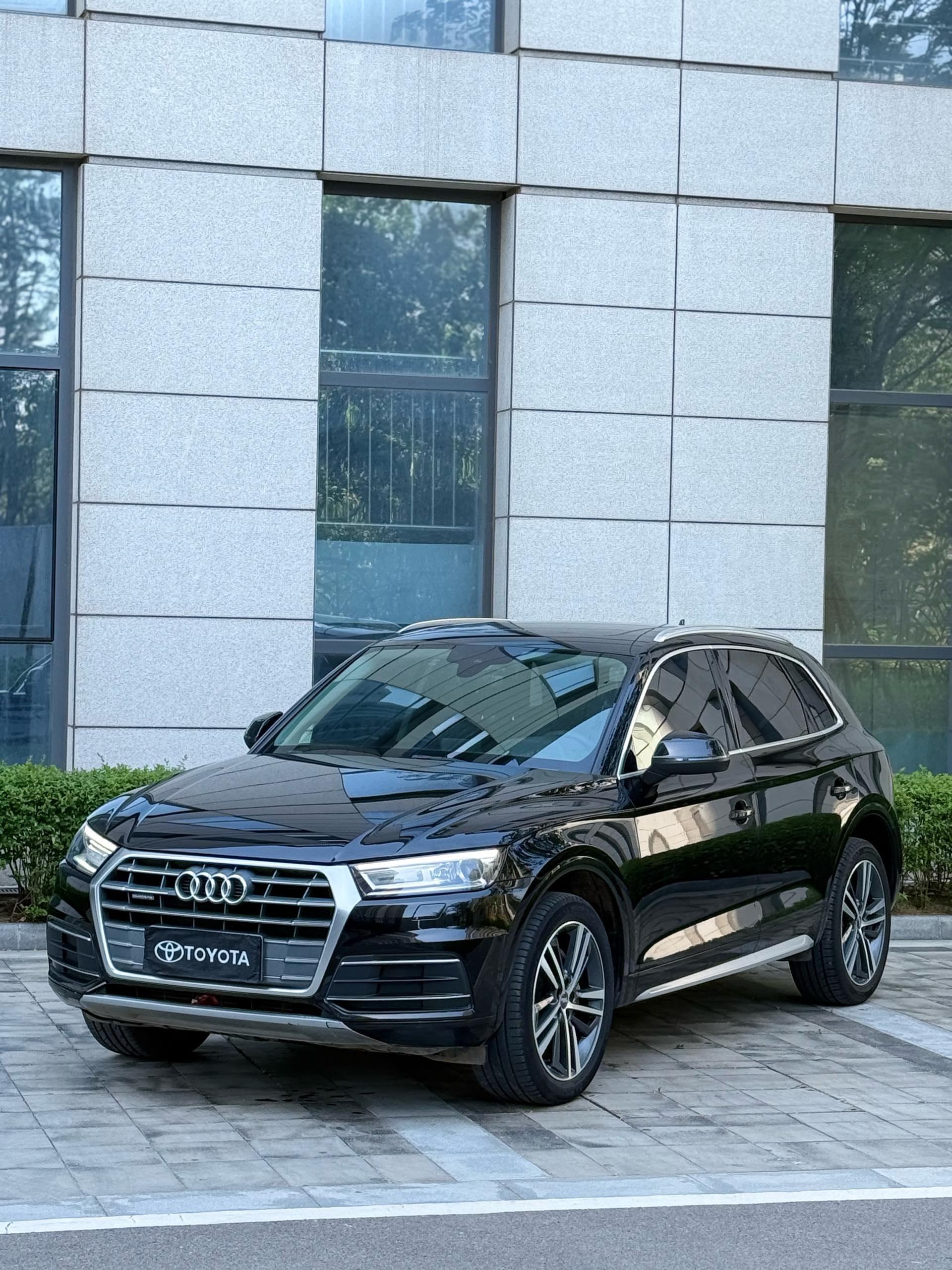 Audi Q5L 2020 40 TFSI enjoy enterprising