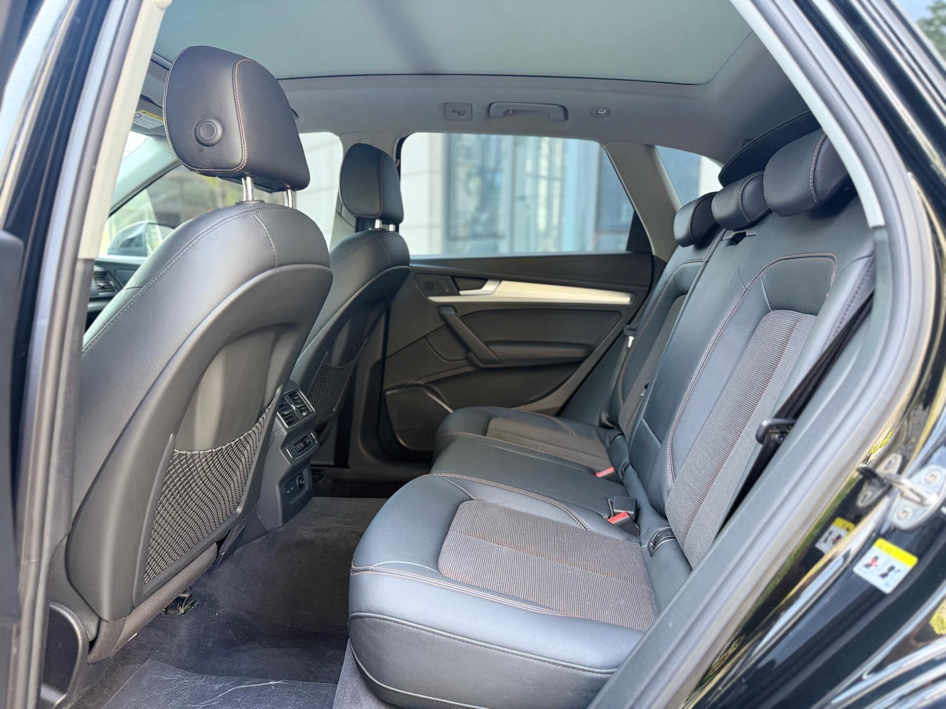 Audi Q5L 2020 40 TFSI enjoy enterprising 6