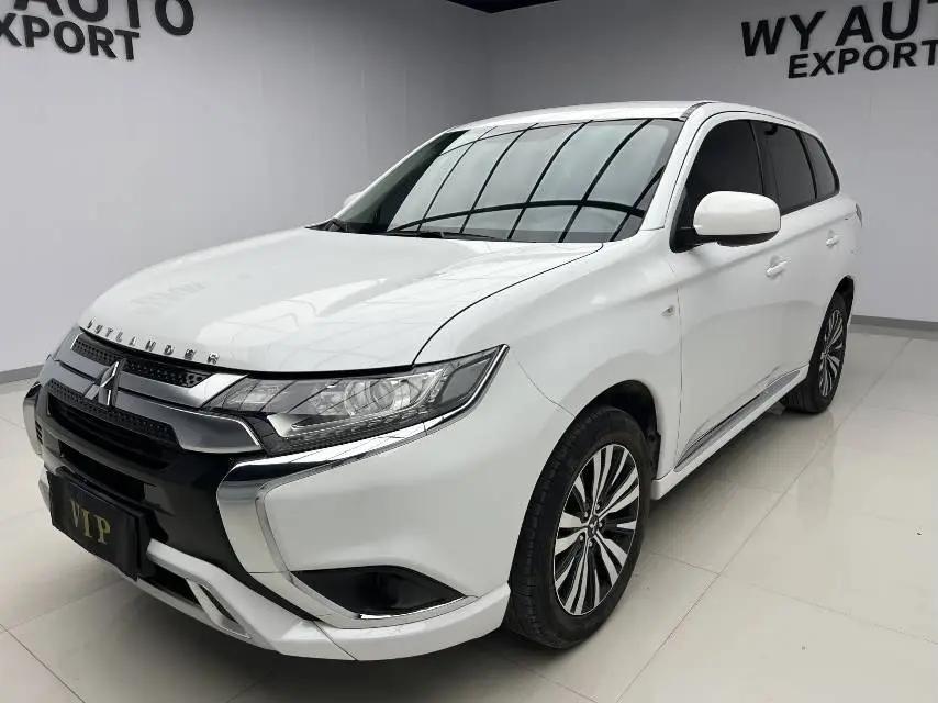 Outlander 2021 model changed to 2.0L two-wheel drive free version 5 seats
