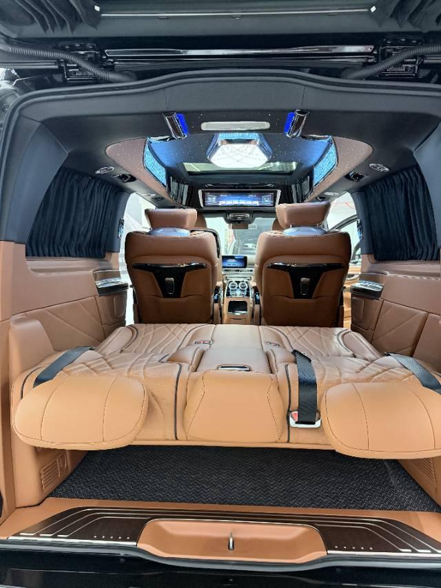Mercedes Benz V 2024V 300 L 48V 2.0T Deluxe Automatic Gear 8