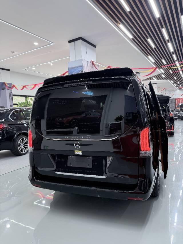 Mercedes Benz V 2024V 300 L 48V 2.0T Deluxe Automatic Gear 9