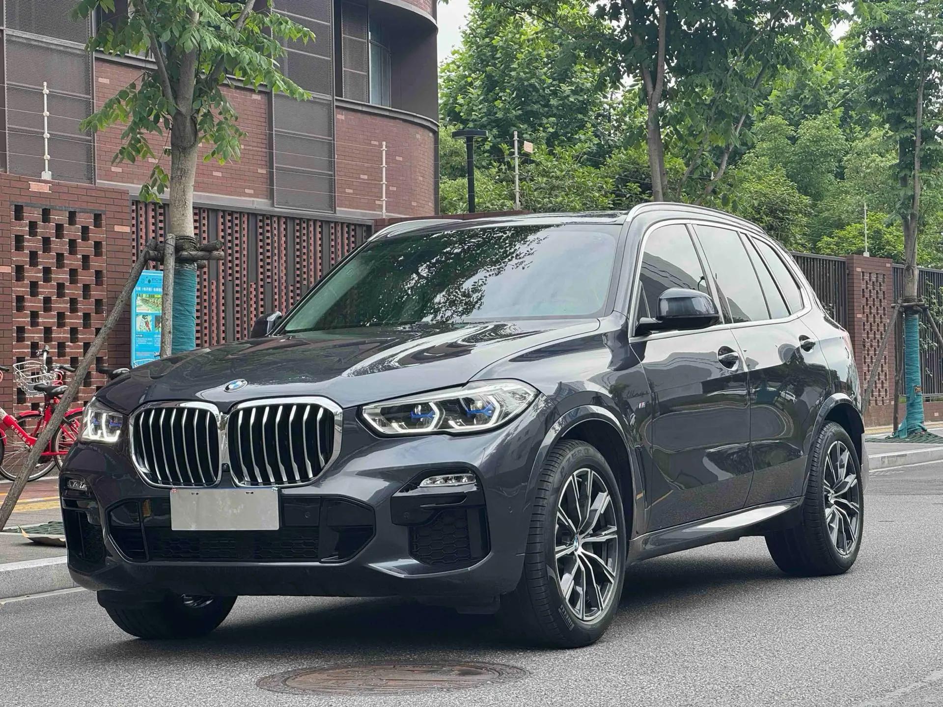 BMW X5 (Imported) 2020 xDrive30i M Sports Suit