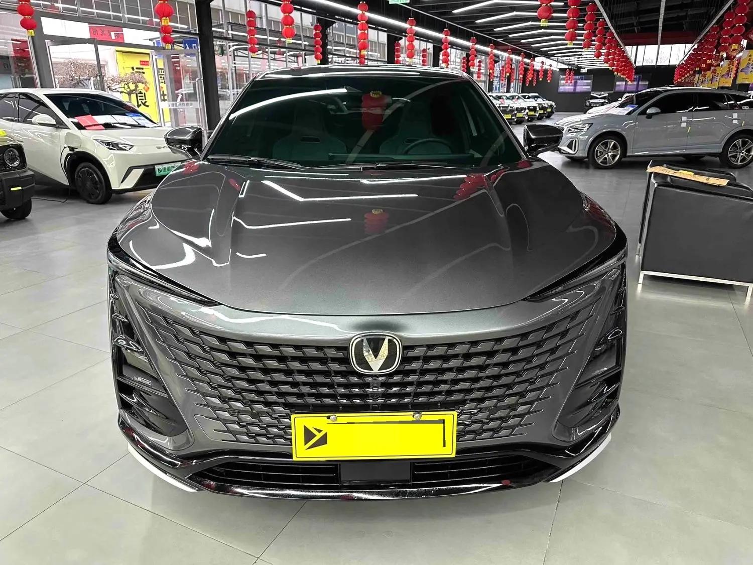 ChangAn 2023 UNI-T 1.5T exclusive automatic gear 5
