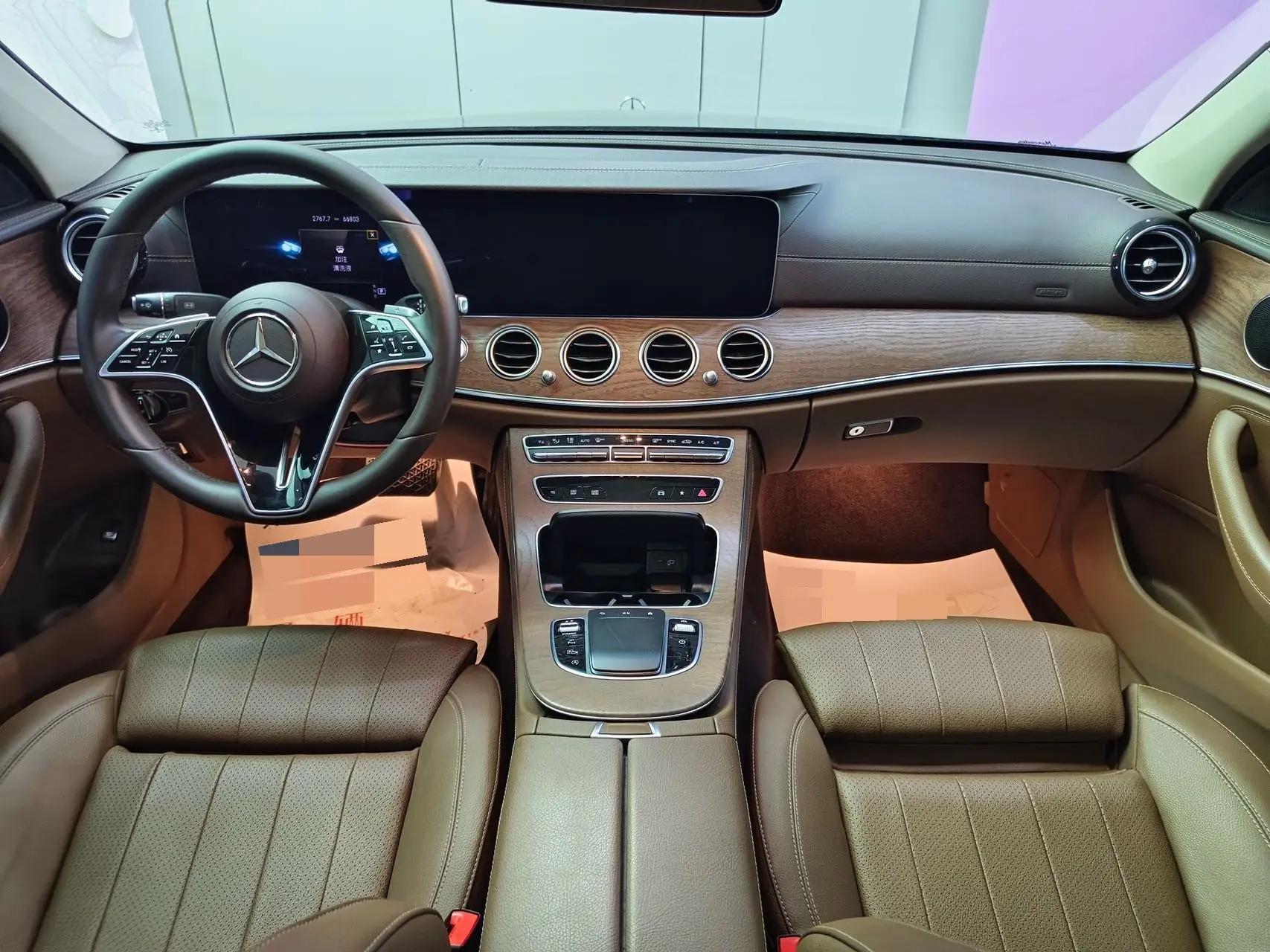 Mercedes Benz Class E 2022 E 260 L 8