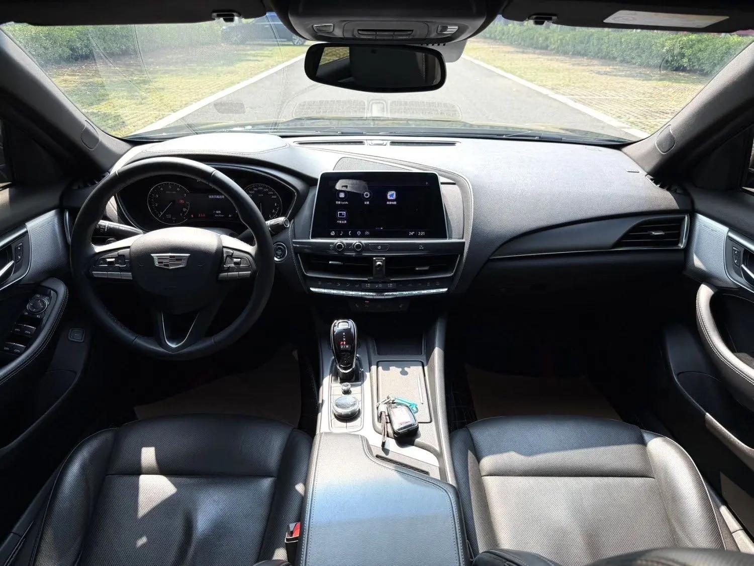 Cadillac CT5 2021 28T Luxury Model 5