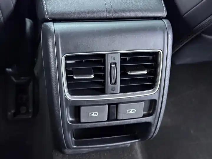 Accord 2022 260TURBO Deluxe Edition 13