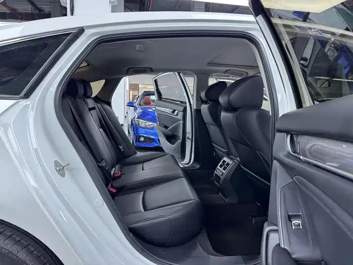 Accord 2022 260TURBO Deluxe Edition 14