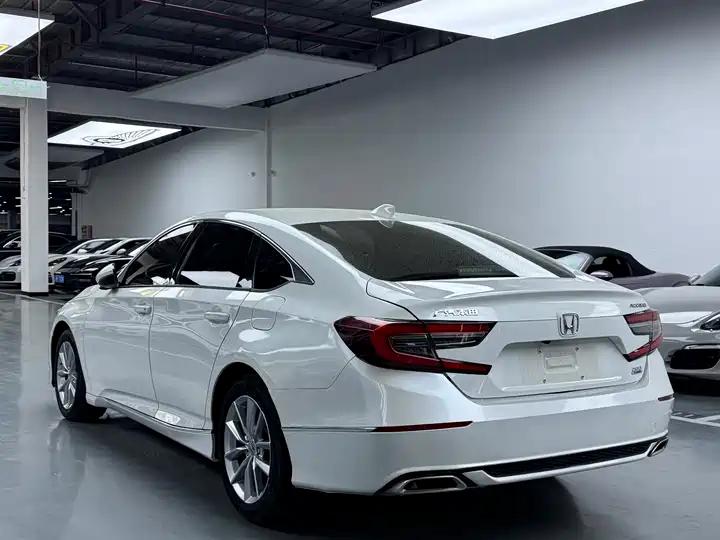 Accord 2022 260TURBO Deluxe Edition 20