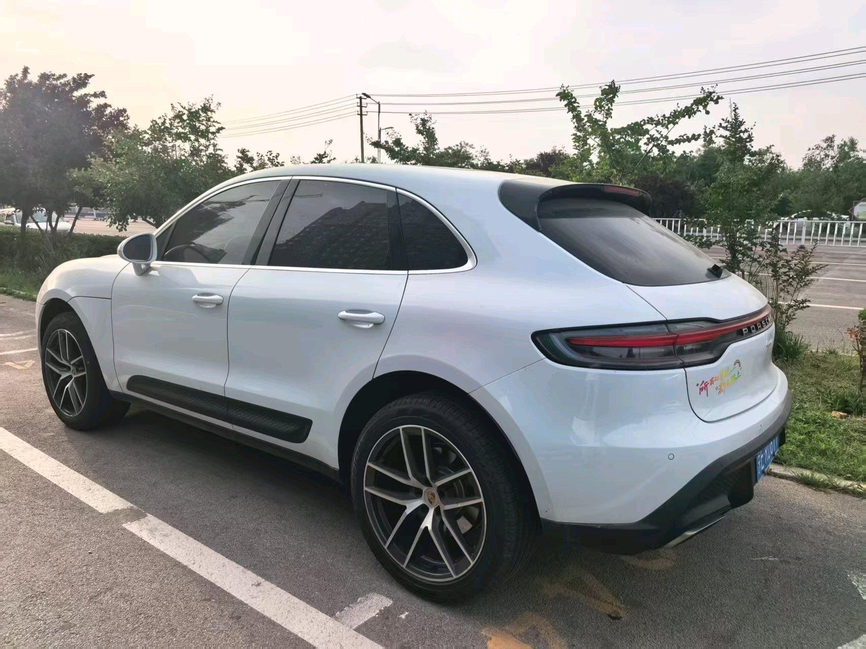 Porsche Macan (Imported) 2025 Macan 2.0T Dream Edition Automatic Gear 7