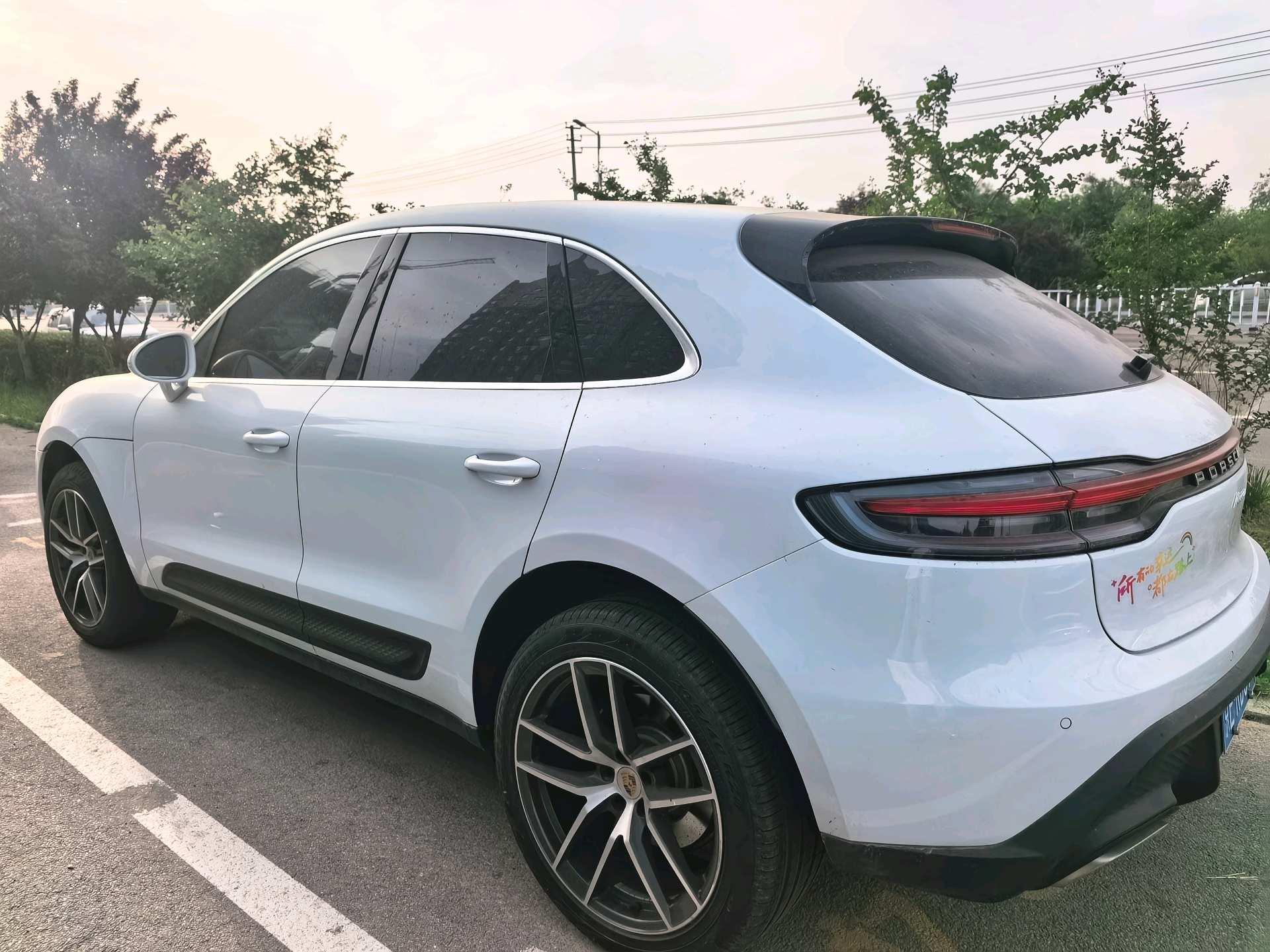 Porsche Macan (Imported) 2025 Macan 2.0T Dream Edition Automatic Gear 9