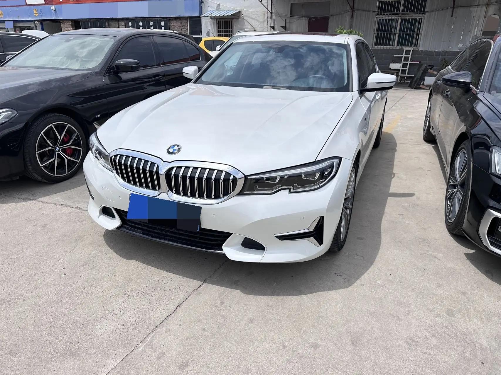 BMW 3 Series 2020 Change 325Li First Edition