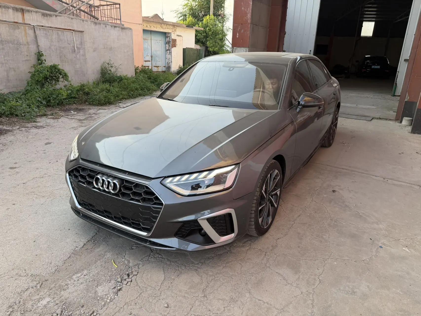Audi A4L 2023 model, 40 TFSI Luxury Dynamic Edition
