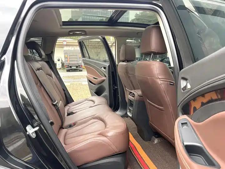 Oncorvee 2021 532T Two-Drive Luxury Model 16