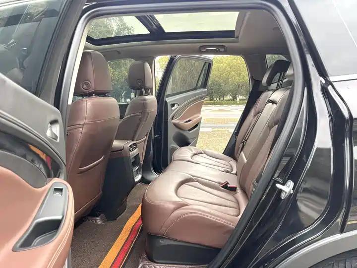 Oncorvee 2021 532T Two-Drive Luxury Model 2