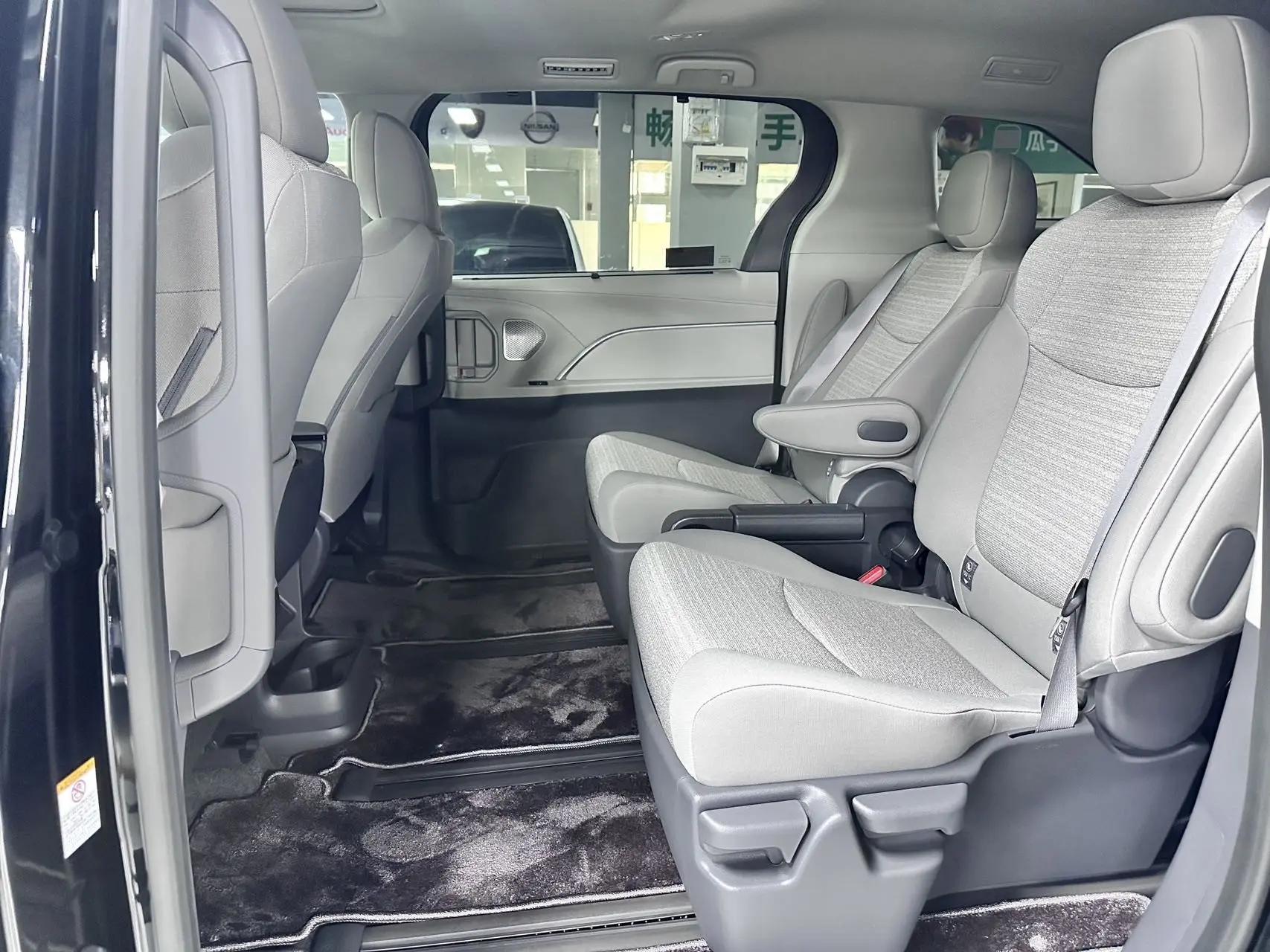 Toyota 2026 Sana 2.5 Stepless Two-Drive Comfort Edition Automatic Transmission 6