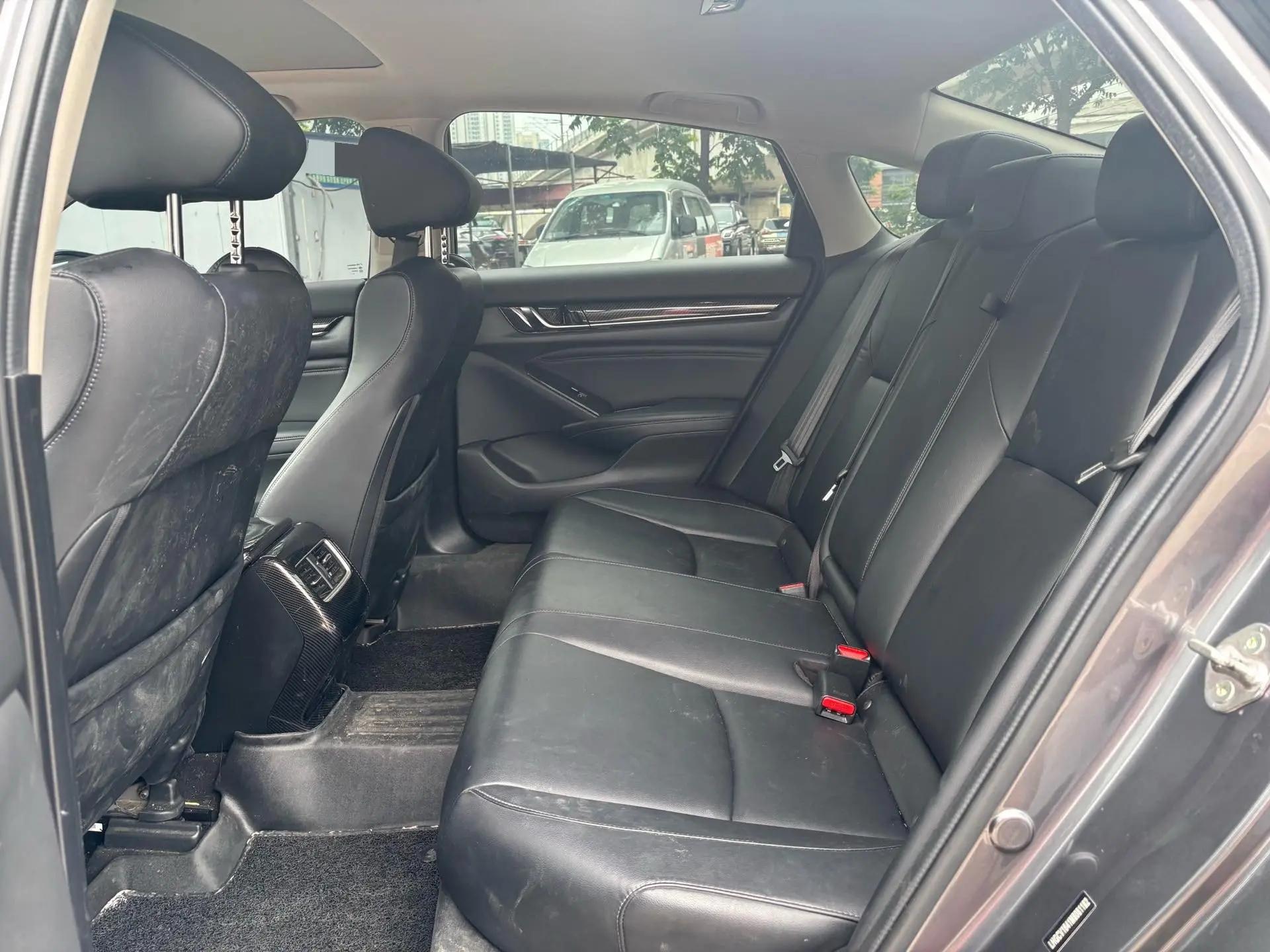 Accord 2018 260TURBO Elite Edition National V 4