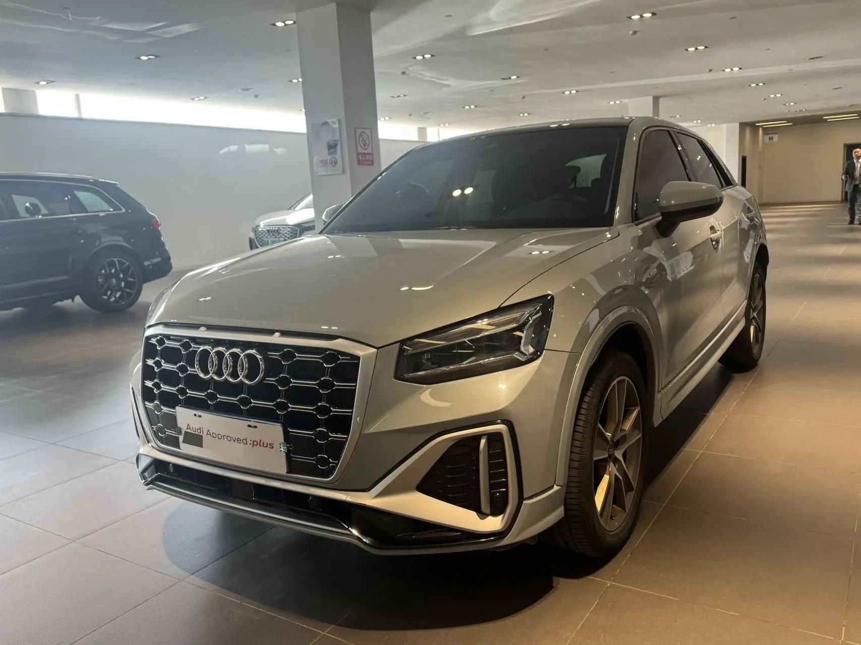 Audi Q2L 2022 35 TFSI Fashion Dynamic
