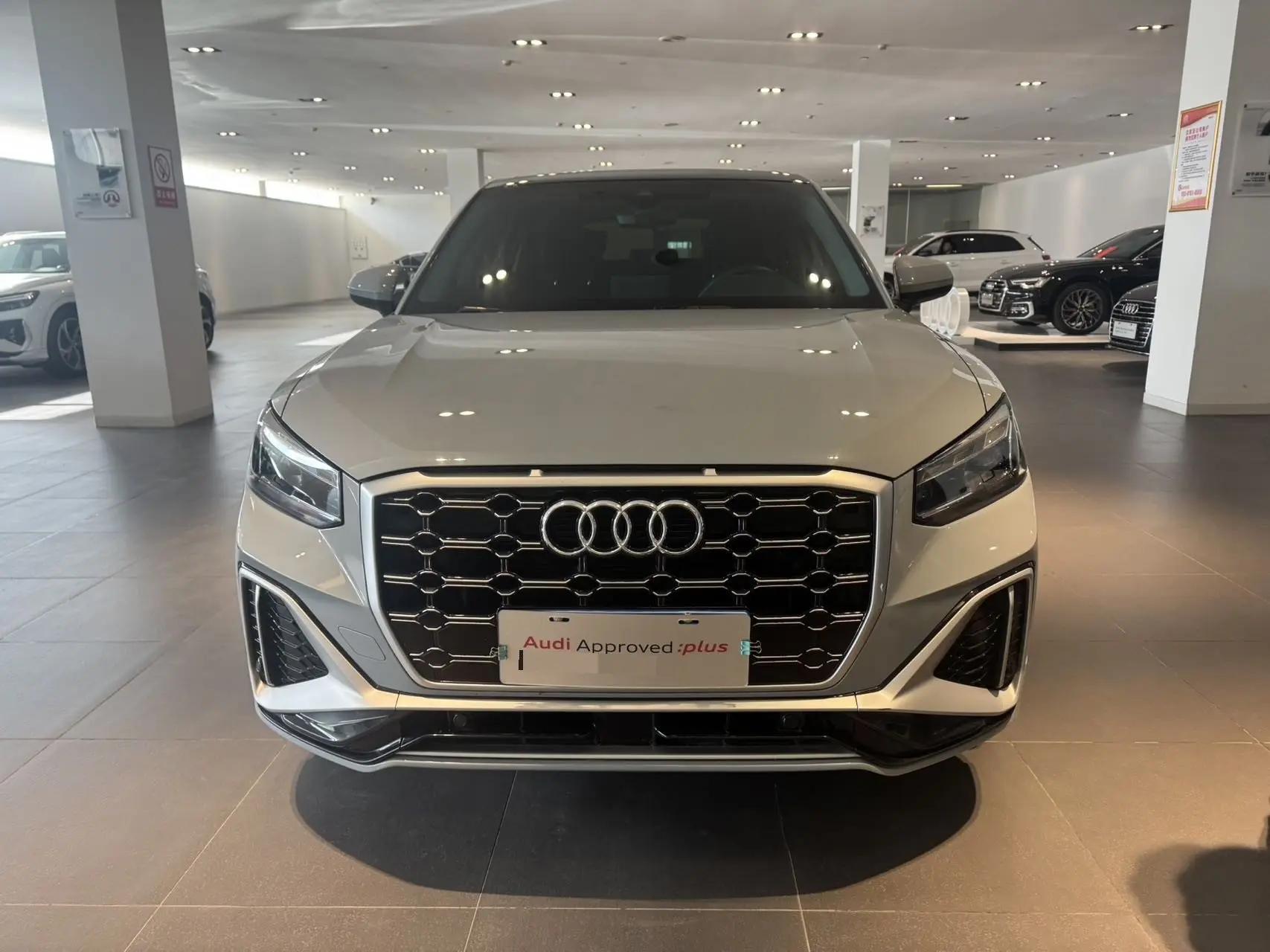 Audi Q2L 2022 35 TFSI Fashion Dynamic 3