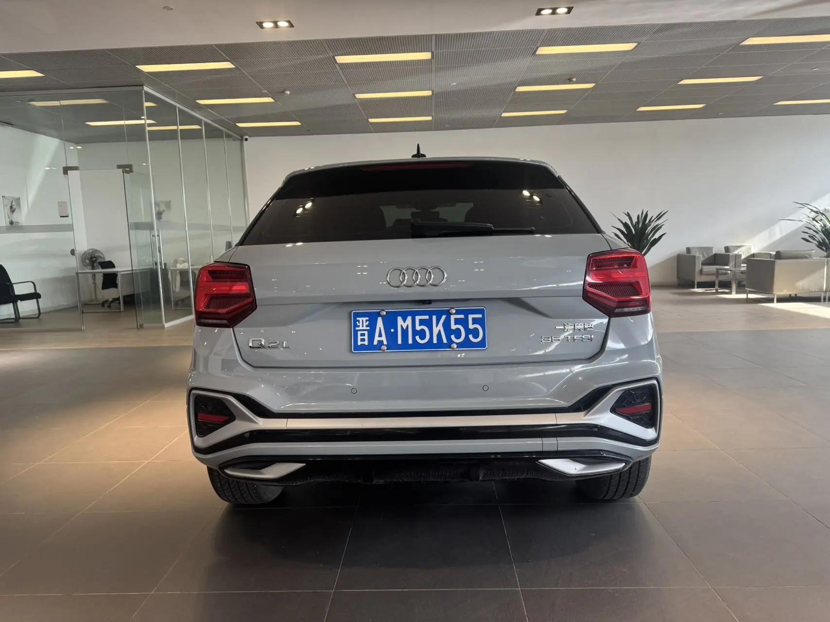 Audi Q2L 2022 35 TFSI Fashion Dynamic 4