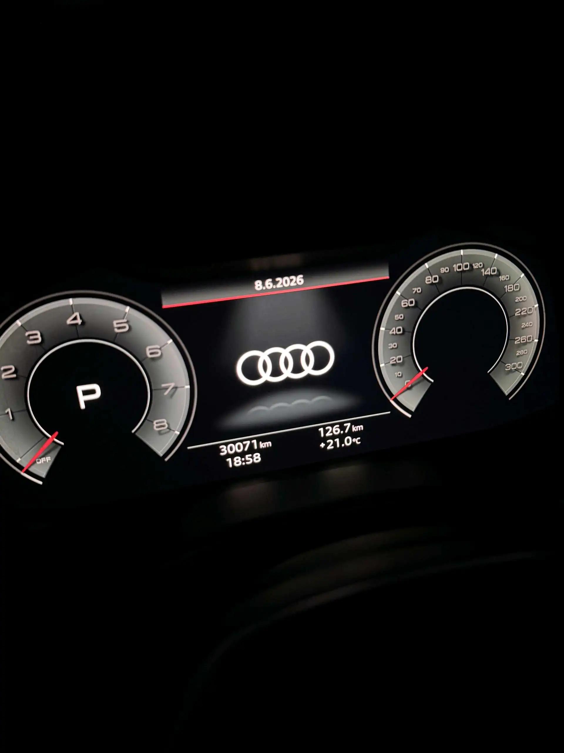 Audi 2024 A6L 2.0TFSI 40TFSI Luxury Dynamic Edition Automatic 8
