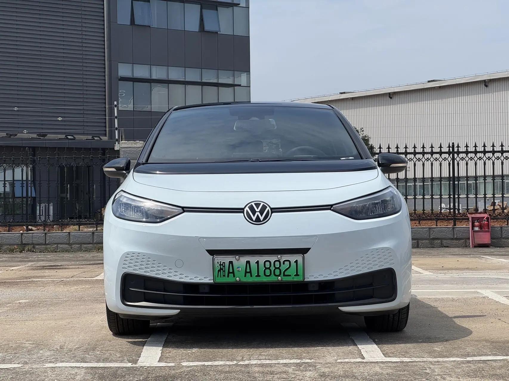 Volkswagen 2023 ID. 3 Pure Intelligence Enjoyment Version Automatic Transmission 2